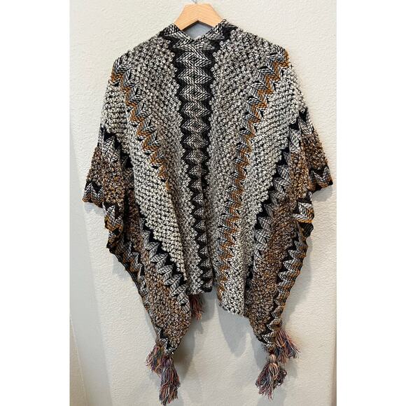 SAACHI Multi Chevron Knit Fringe Duster One Size - Picture 7 of 13